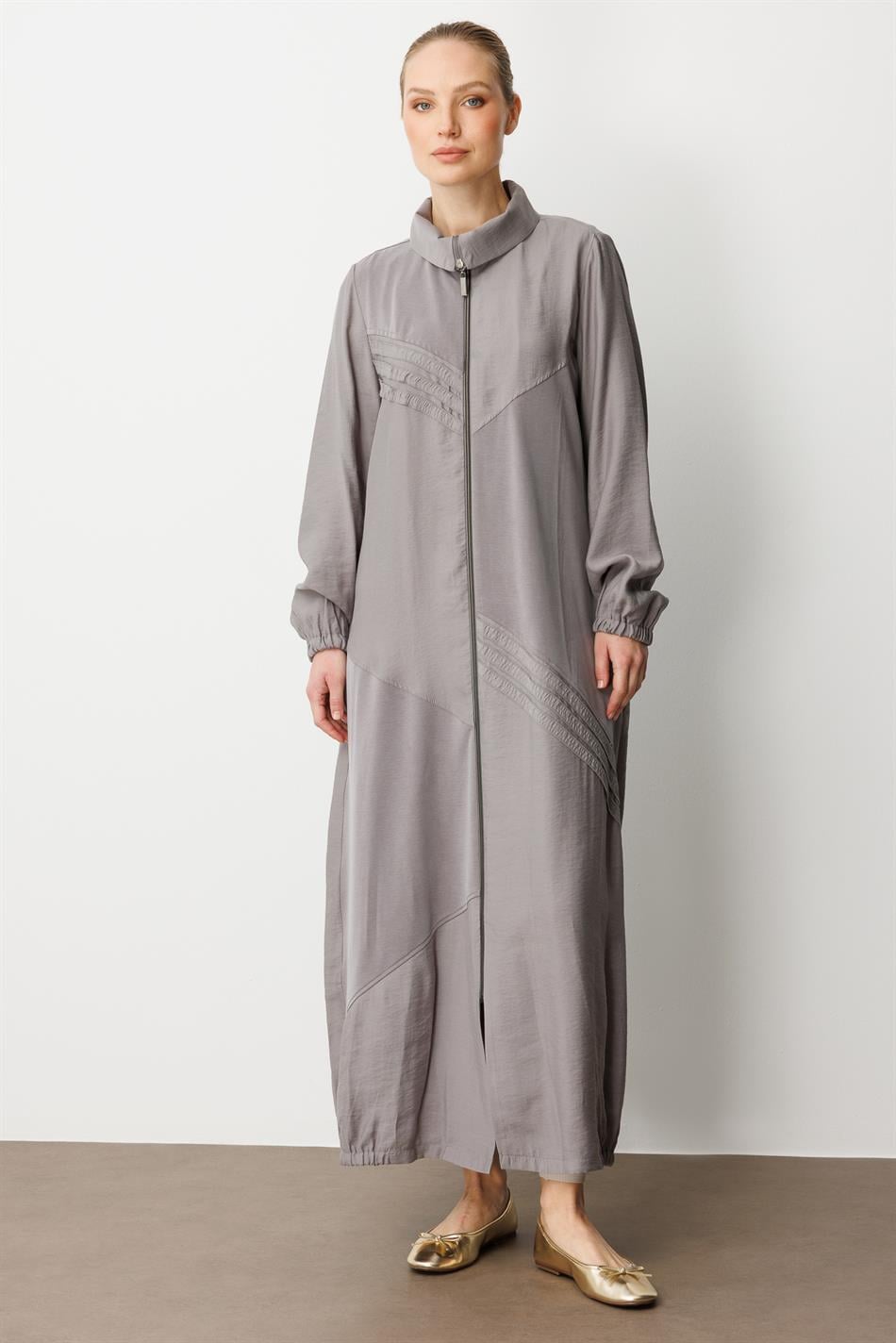 Zachte modal (90%) jas/abaya met elastische details - grijs