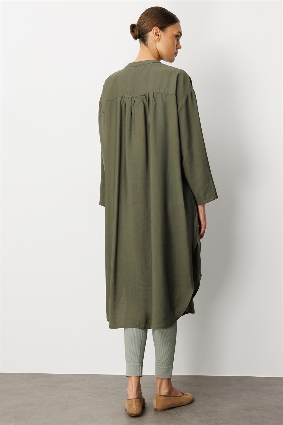 Soft Modal (%90) İçerikli Pili Kırımlı Detay Kap Ferace-Haki