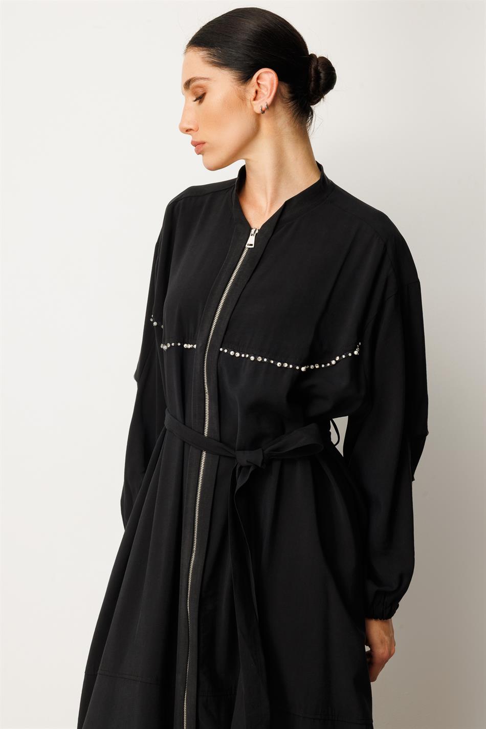 Soft Modal İçerikli Modal Garnili ve Taş İşlemeli Zamansız  Ferace Kap-Siyah