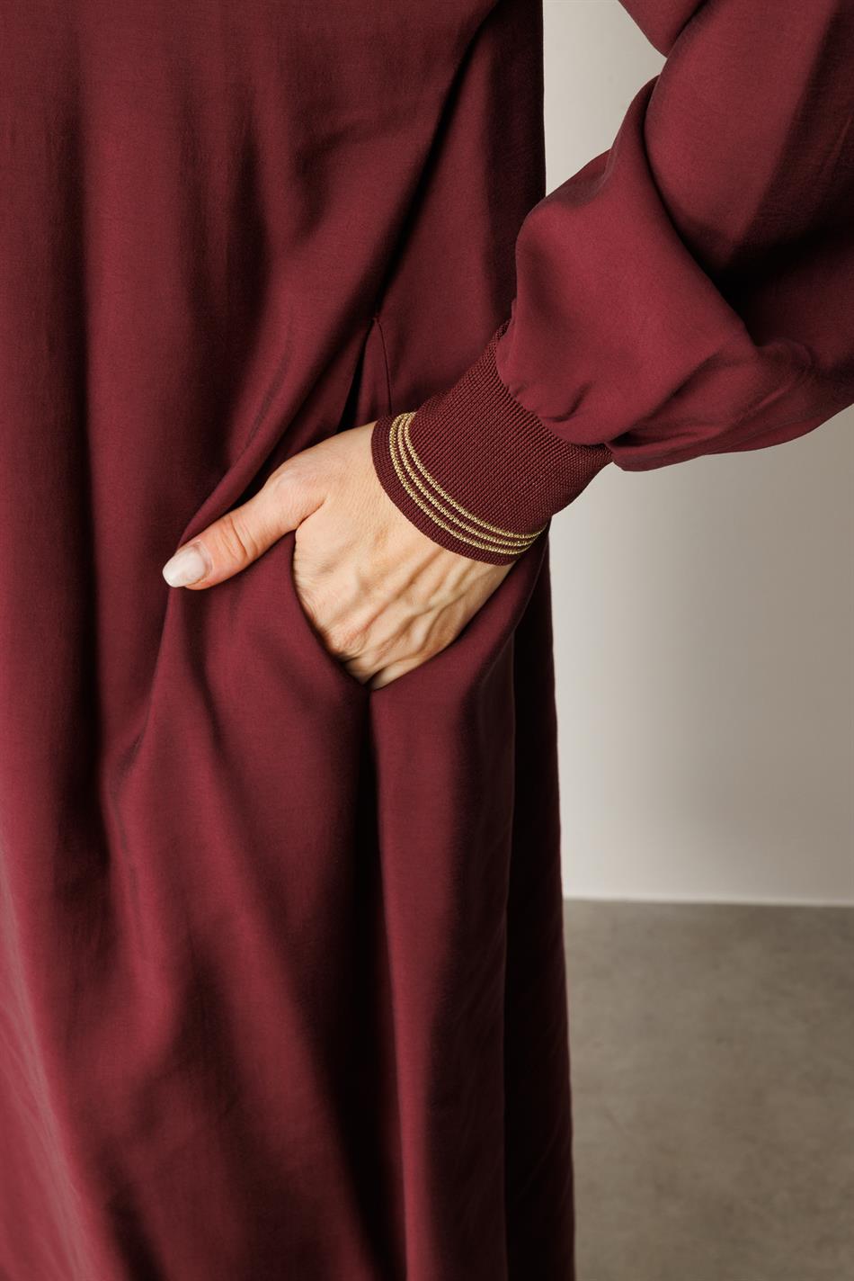 Qabırğalı qollar və yaxalıqlı yumşaq modal sadə don - Abaya/Paltar - Bordo