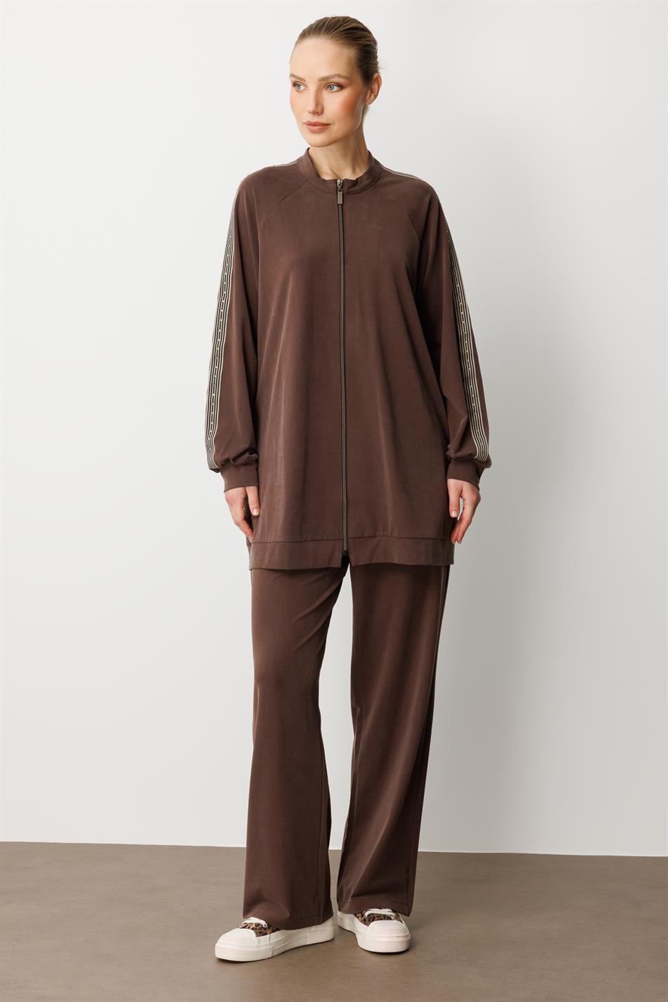 Zachte modal gebreide stof (55% natuurlijke micel) broekenset met afwerking - Koffie