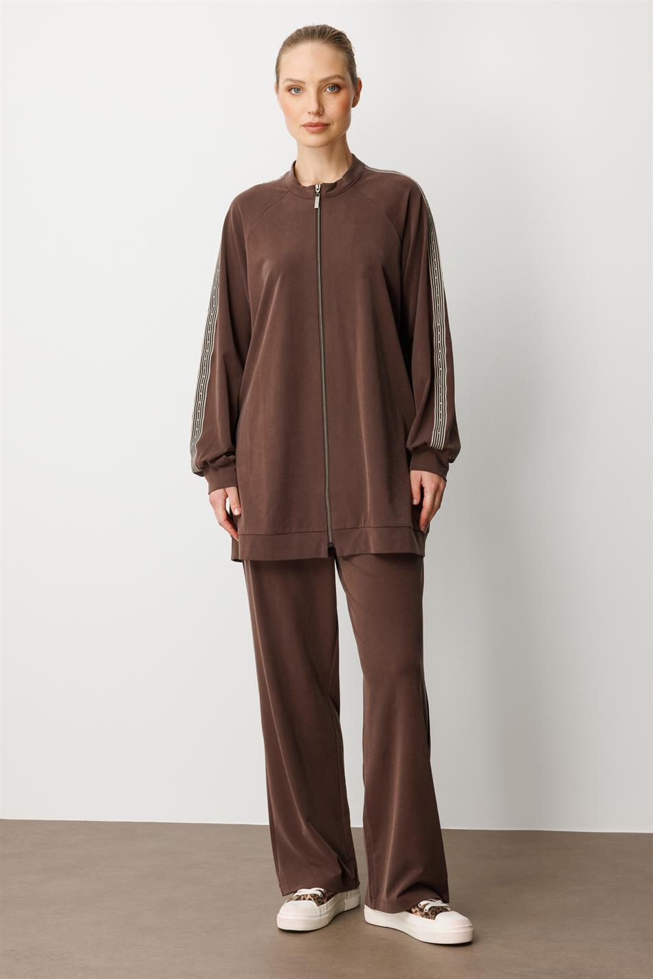 Zachte modal gebreide stof (55% natuurlijke micel) broekenset met afwerking - Koffie