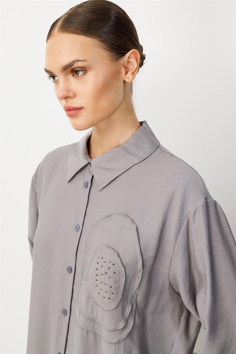 Zachte modal (90%) handgemaakte tuniek met geborduurde bloemen - grijs