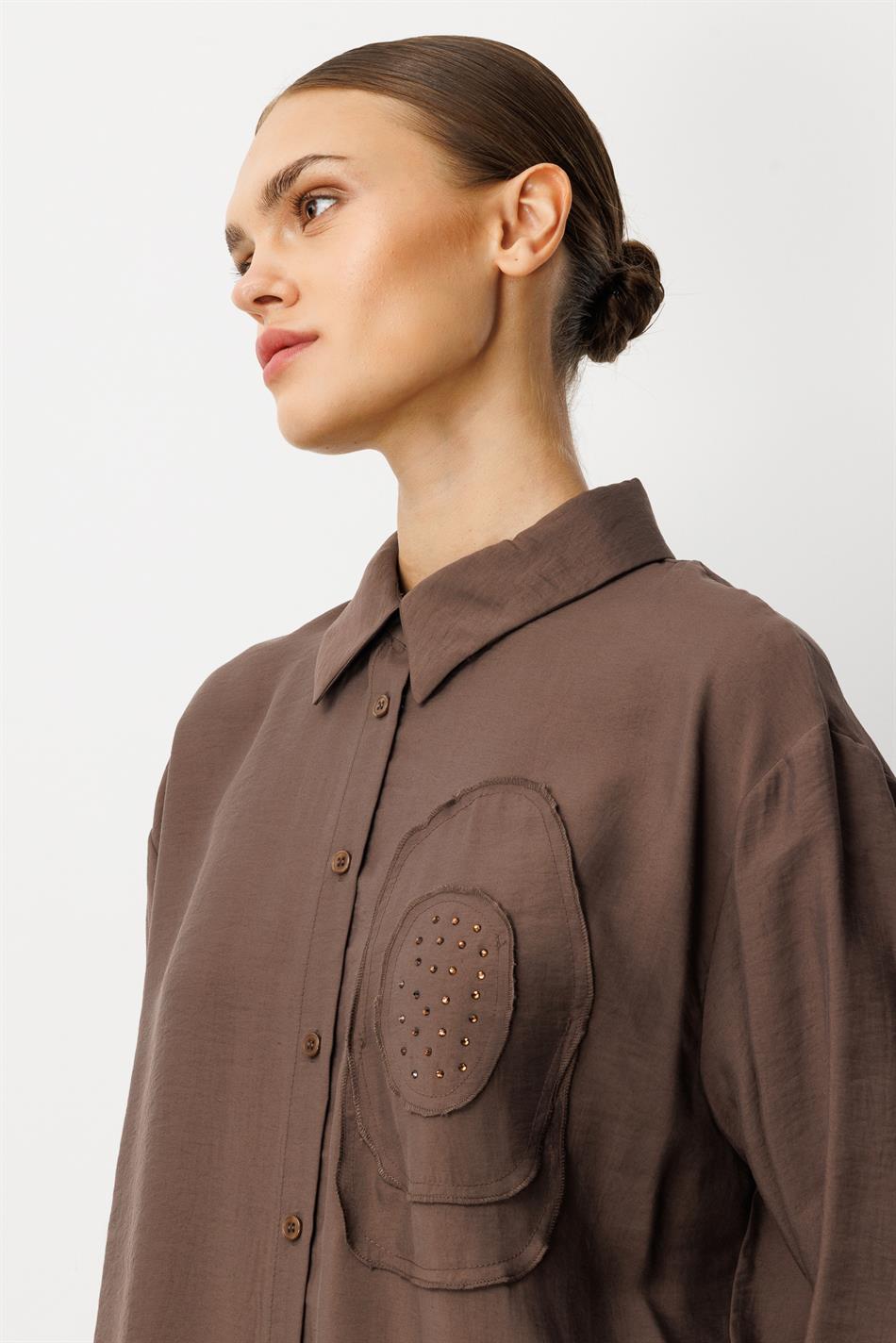 Zachte modal (90%) handgemaakte tuniek met geborduurde bloemen - bruin