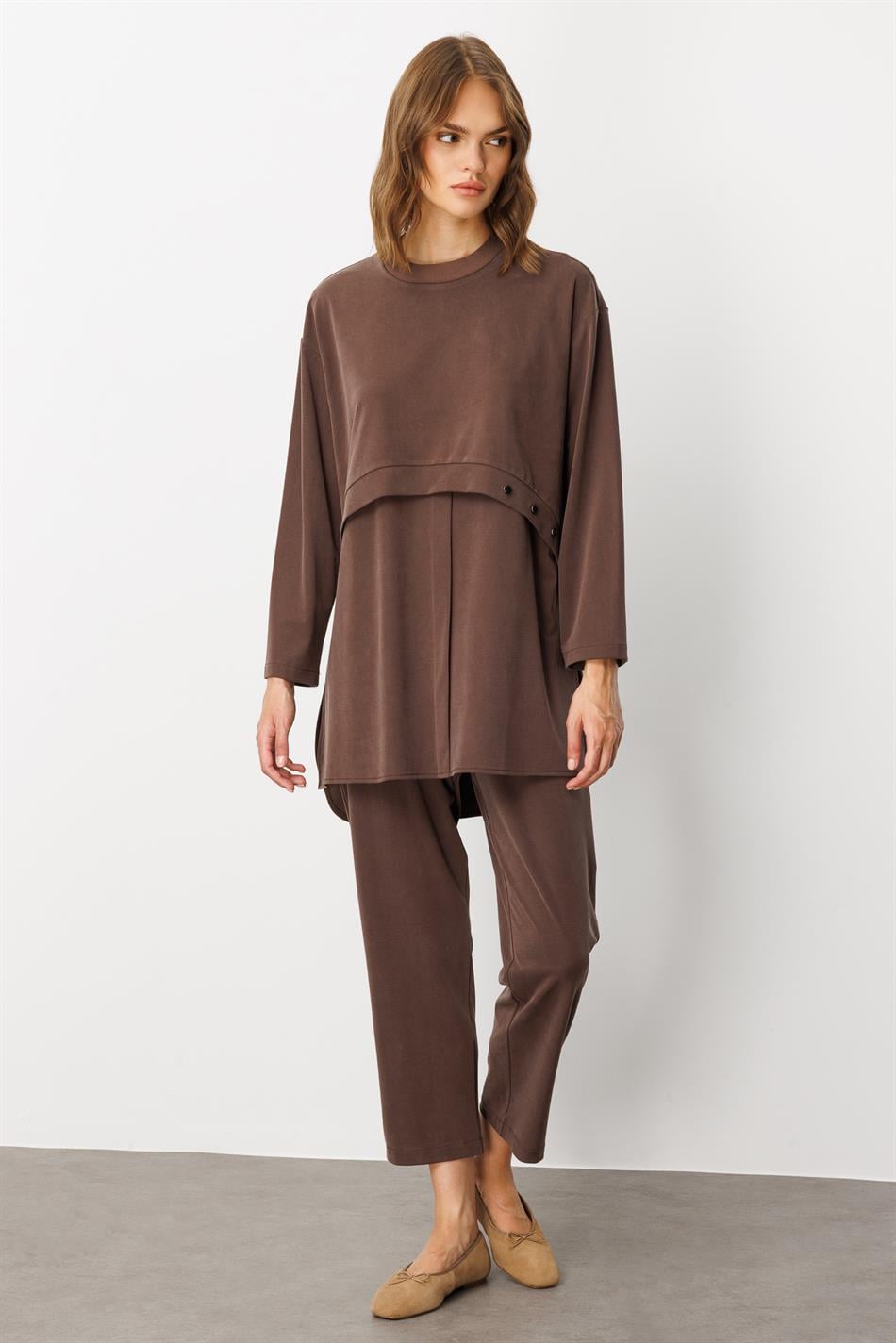 Soft Knit (miccell 55% natural content) Handcrafted Detail Trouser Set - Coffee