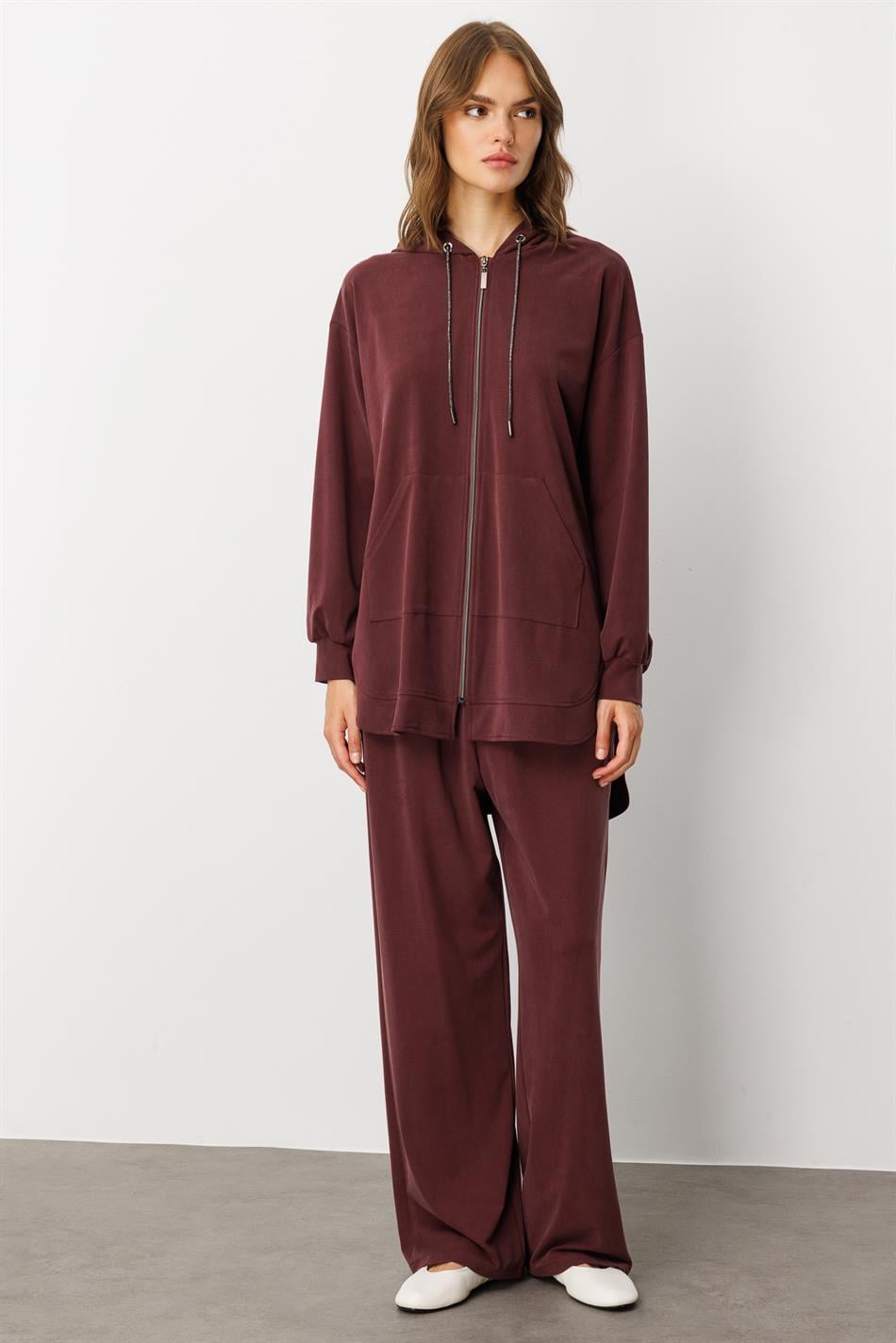 Soft Knit (miccell 55% natural content) Handcrafted Detail Trouser Set - Burgundy