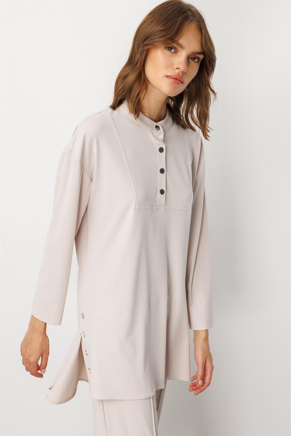 Einfaches und besonderes Hosen-Set mit weichem Strickmaterial (55 % natürliche Mikrozellstruktur).