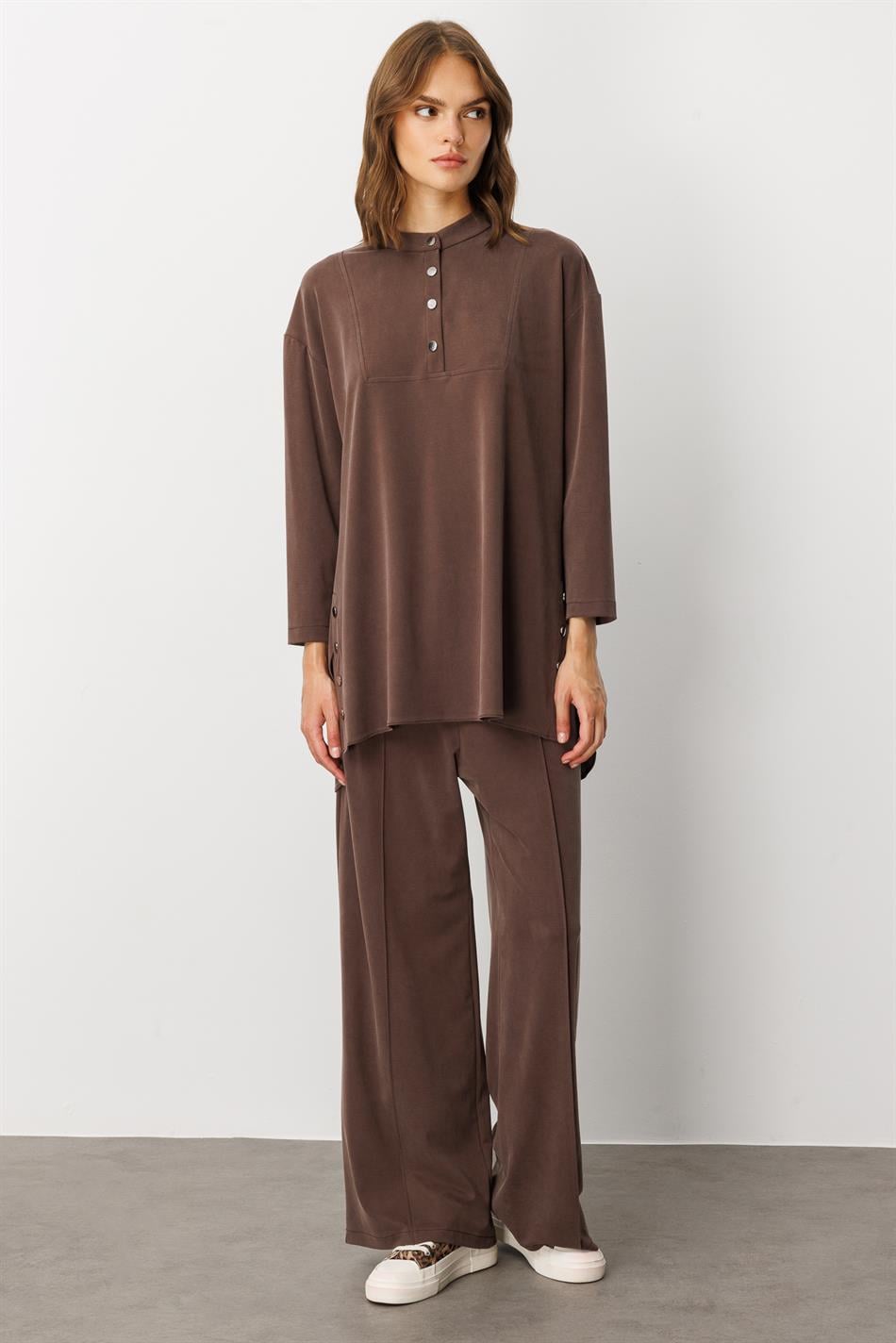 Eenvoudige en bijzondere broekcombinatieset van zacht breisel (55% natuurlijke microcellen) - Koffie