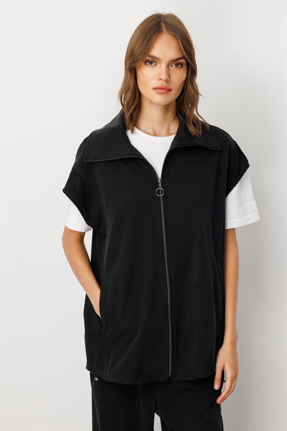 Weste (Tunika) und Hose aus weichem Strick (Miccell, 55 % Naturfaser) – Schwarz