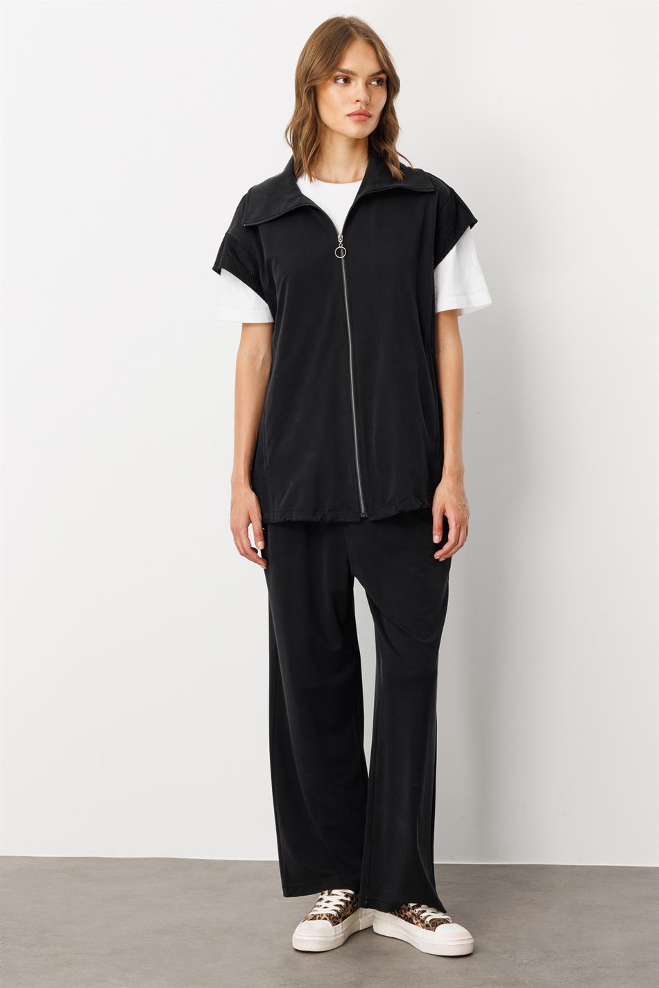 Weste (Tunika) und Hose aus weichem Strick (Miccell, 55 % Naturfaser) – Schwarz