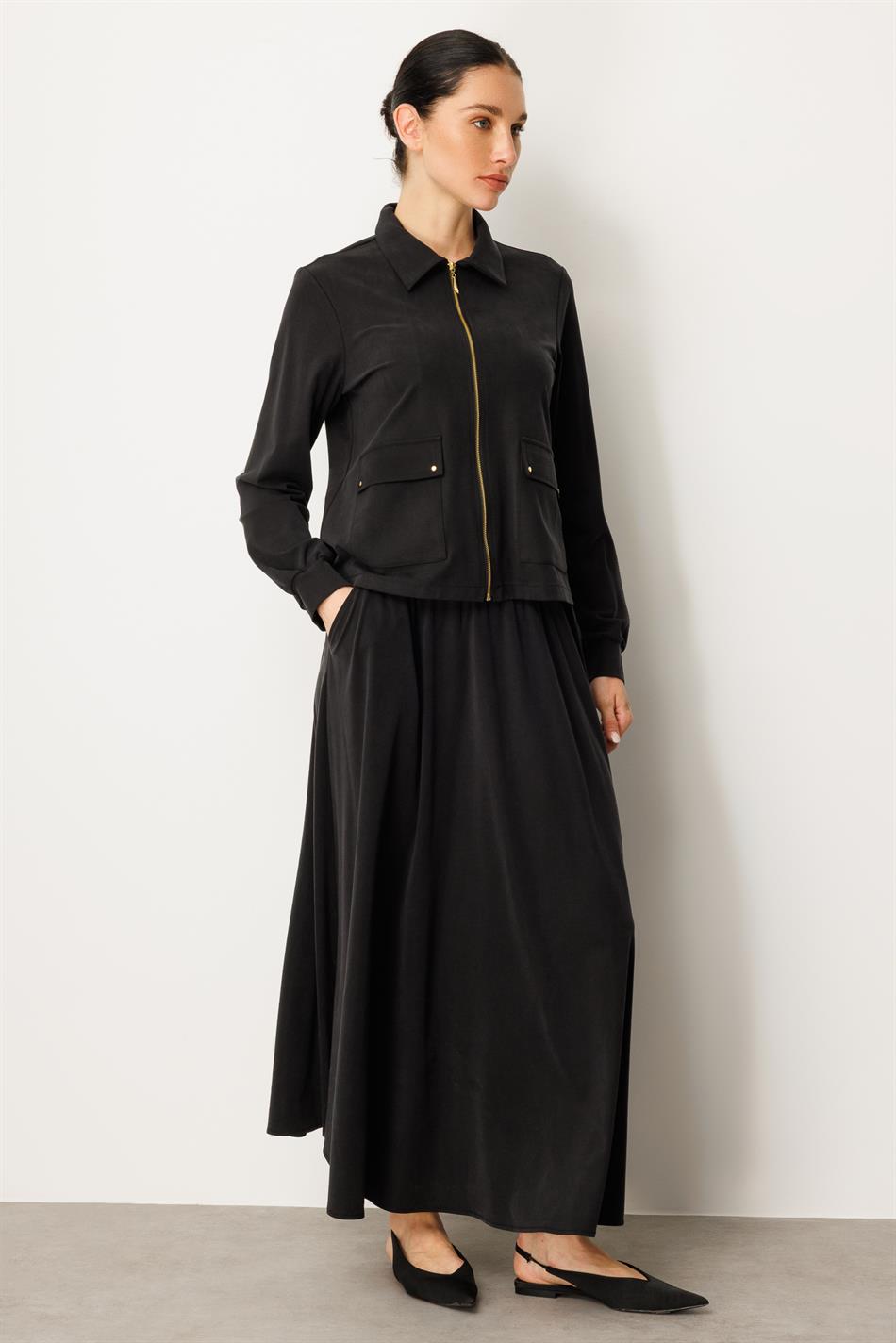 Zachte gebreide modal rok en jasje set - zwart