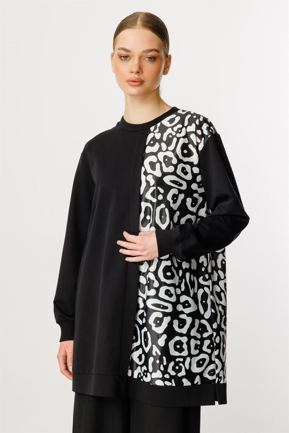 Soho-Muster Feinstrick-Top/Tunika, hüftbedeckend – Schwarz