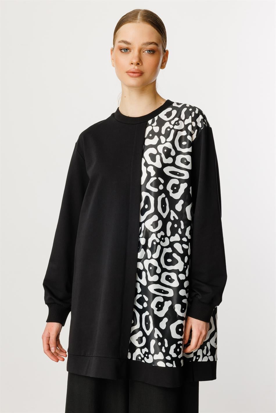 Soho-Muster Feinstrick-Top/Tunika, hüftbedeckend – Schwarz