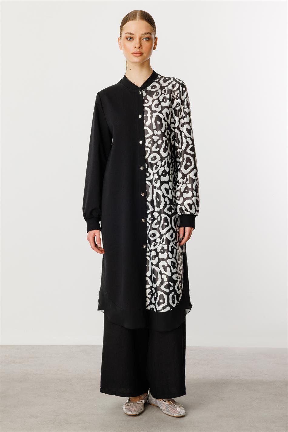 Soho Strickmuster, moderne Cape-Tunika aus Chiffon-Mischgewebe, Schwarz