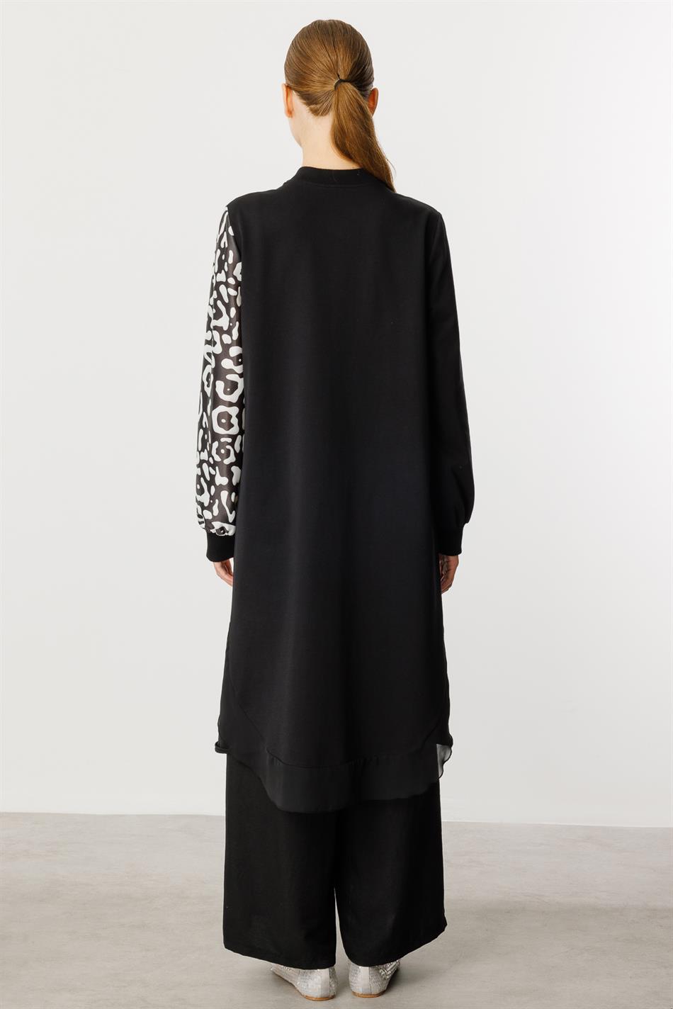 Soho Strickmuster, moderne Cape-Tunika aus Chiffon-Mischgewebe, Schwarz