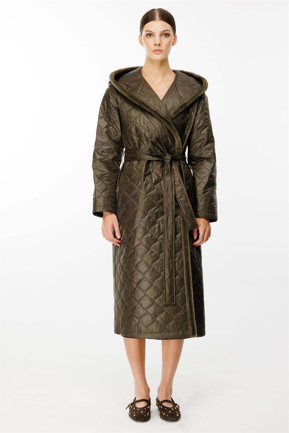 Lichtgewicht, gewatteerde, sportieve trenchcoat met imitatiebontkraag voor de lente - Khaki