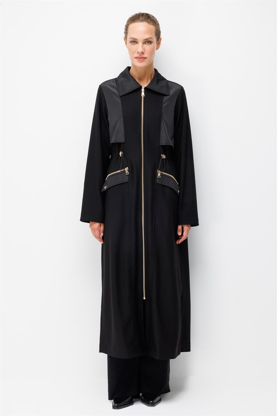 Sporty Chic İşlevsel Detaylı Özel Kumaş Zamansız Kap Trench-Siyah