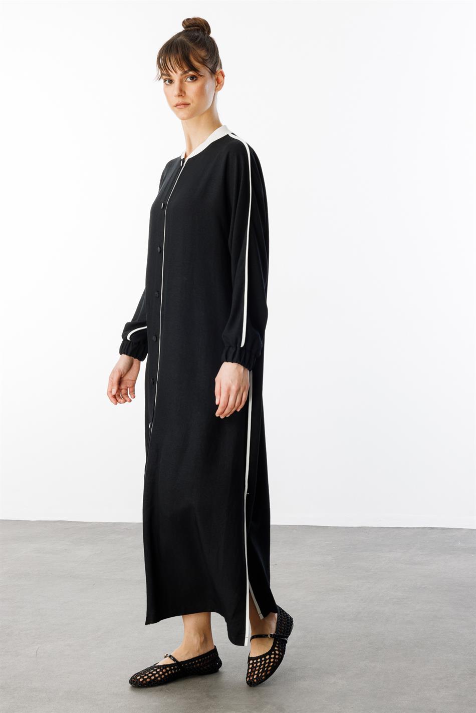 SS Contrast Trim Detail Ribbed Collar Sport Silk Texture Coat/Abayas - Zwart