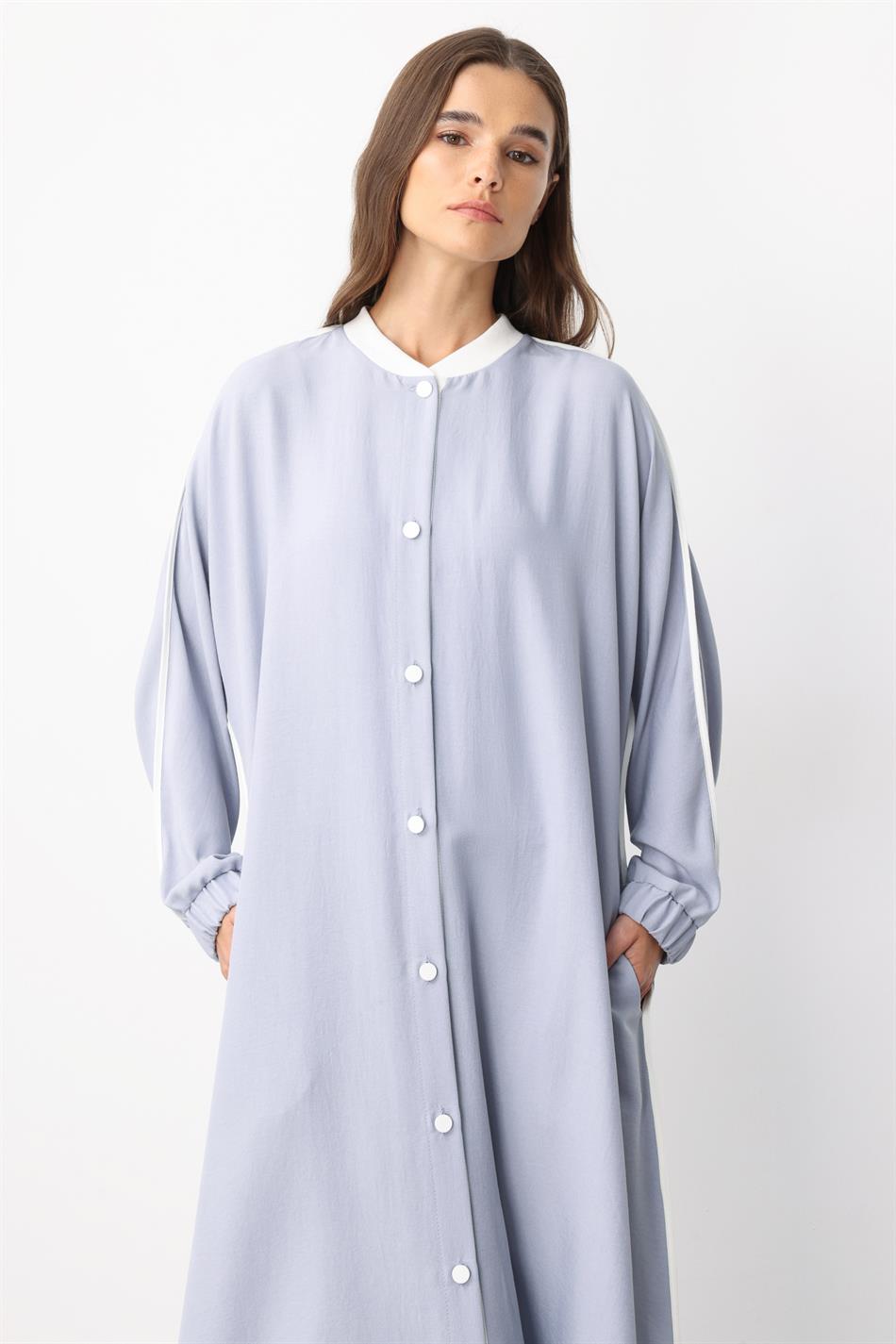 SS Contrast Trim Detail Ribbed Collar Sport Silk Texture Coat/Abayas - Grijs