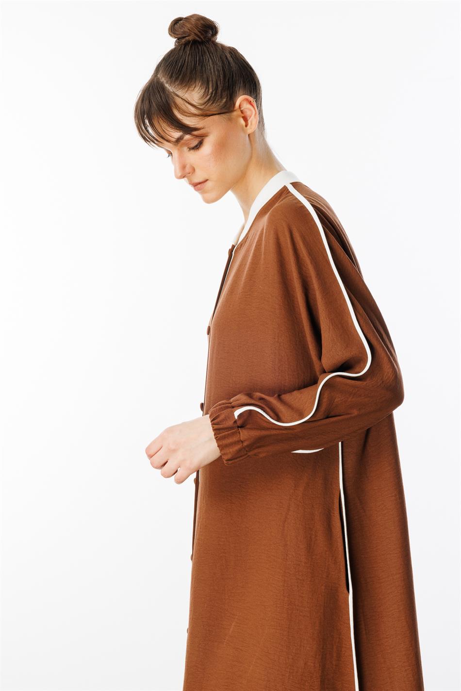 SS Contrast Detallı Qabırğalı Yaxalıqlı İdman İpək Teksturalı Palto/Abaya - Qəhvəyi