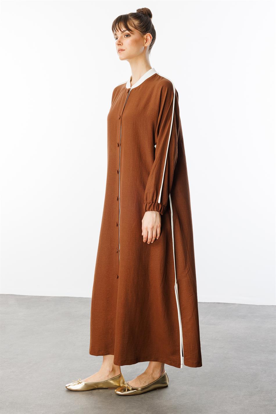 SS Contrast Detallı Qabırğalı Yaxalıqlı İdman İpək Teksturalı Palto/Abaya - Qəhvəyi