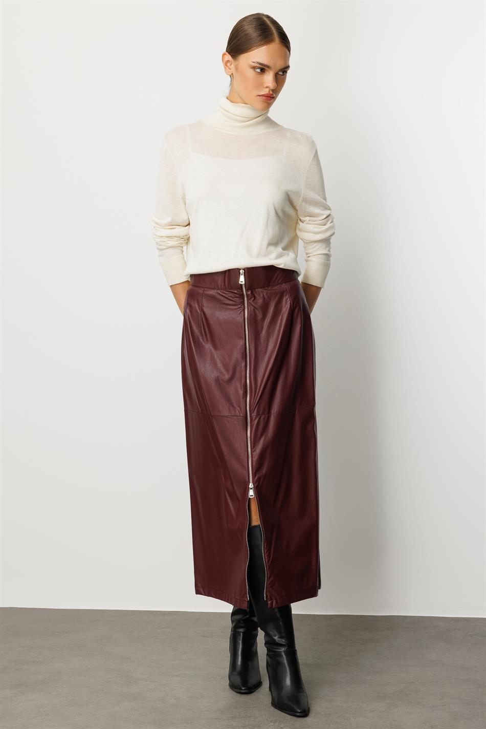Faux Leather Timeless Skirt - Burgundy