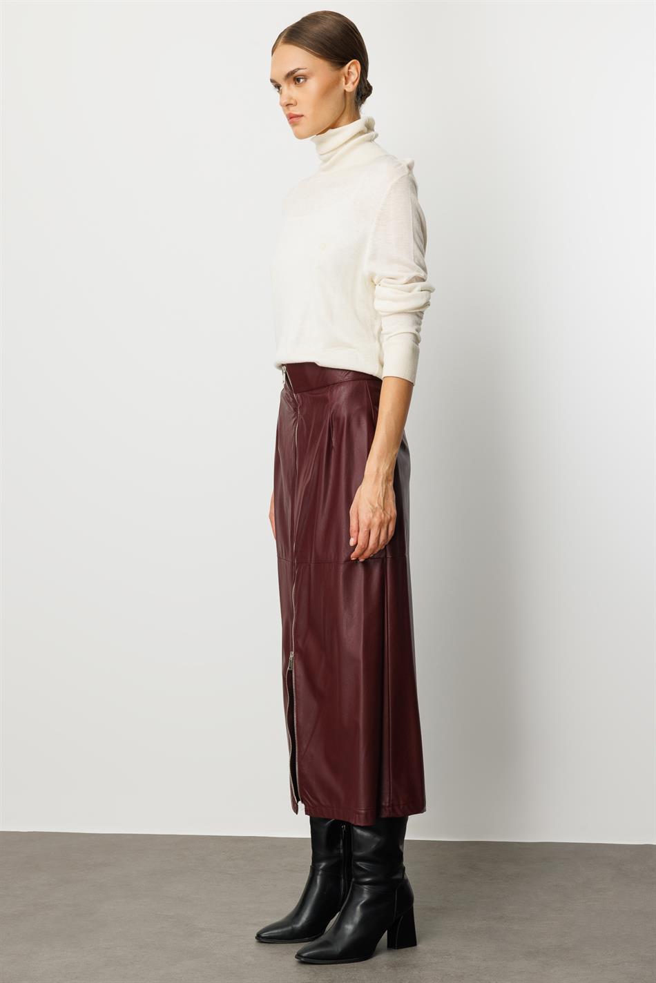 Faux Leather Timeless Skirt - Burgundy