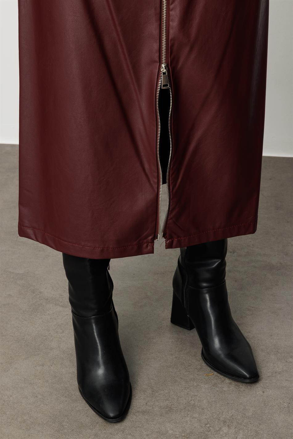 Faux Leather Timeless Skirt - Burgundy
