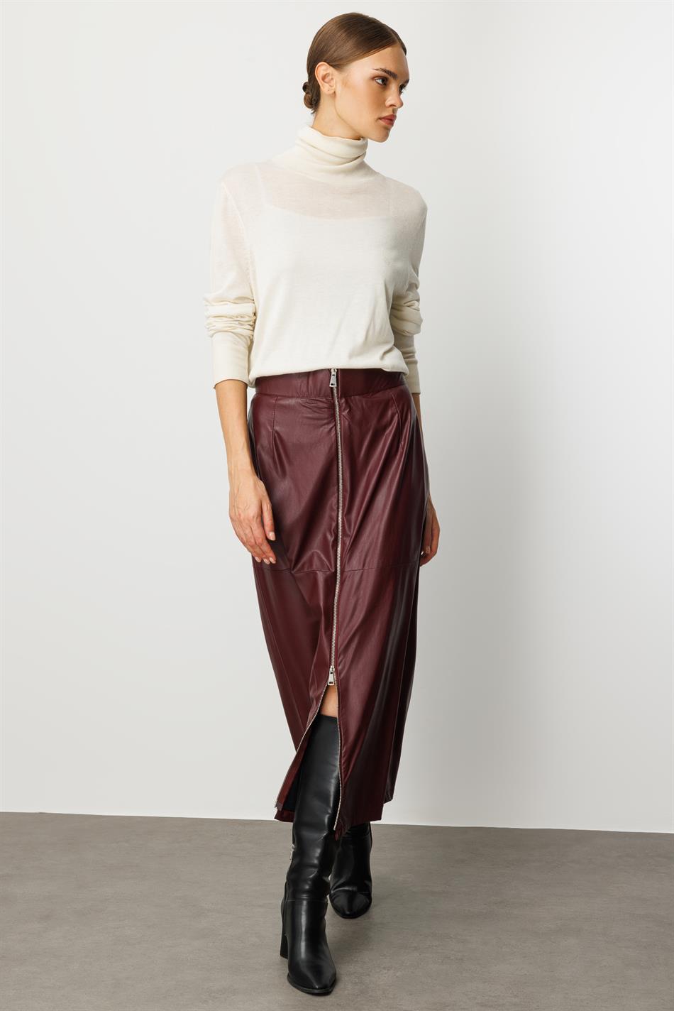 Faux Leather Timeless Skirt - Burgundy