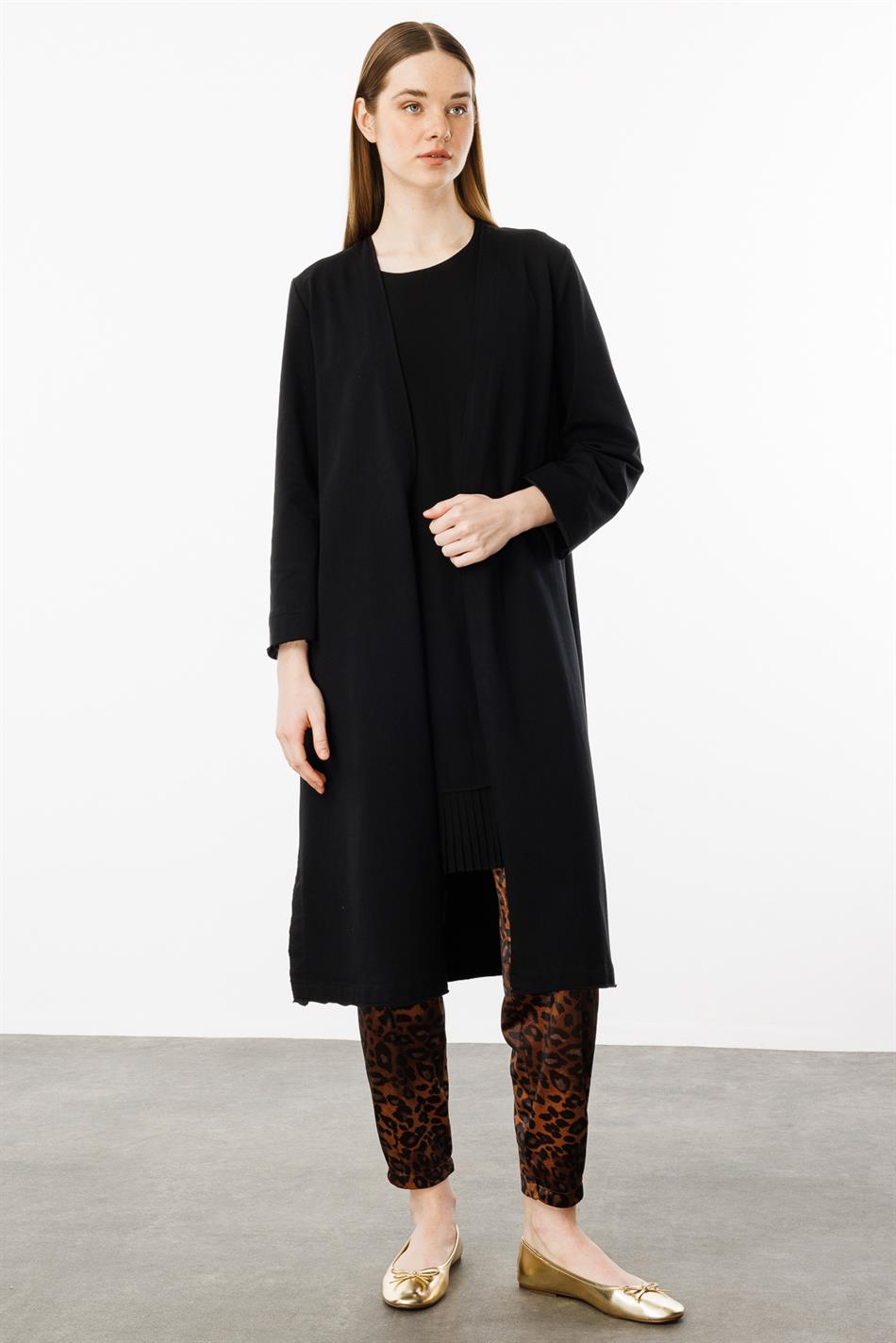 Trio gebreid vest met chiffon afwerking en broek met luipaardprint - 2-delige set - Zwart