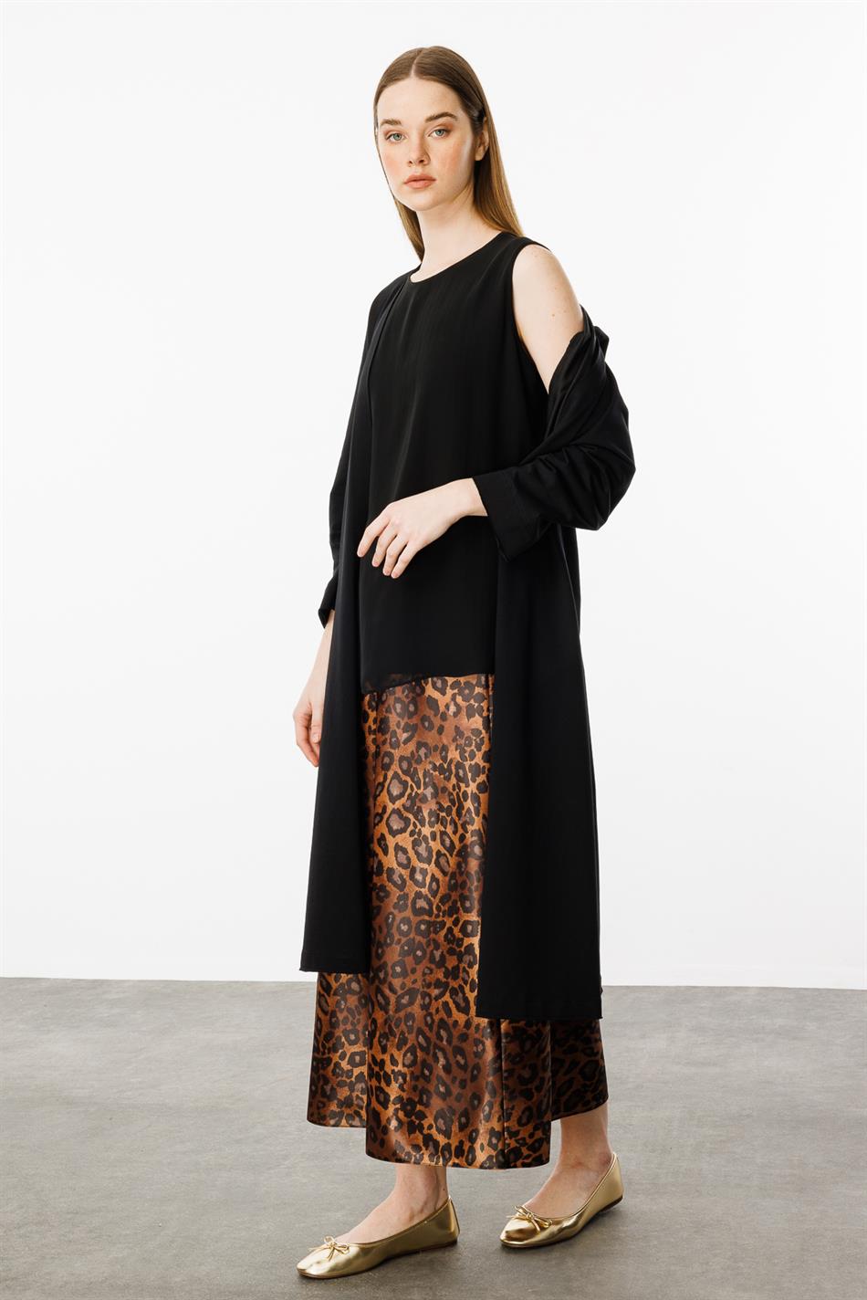 Trio gebreid vest met chiffon afwerking en rok met luipaardprint - 2-delige set - Zwart