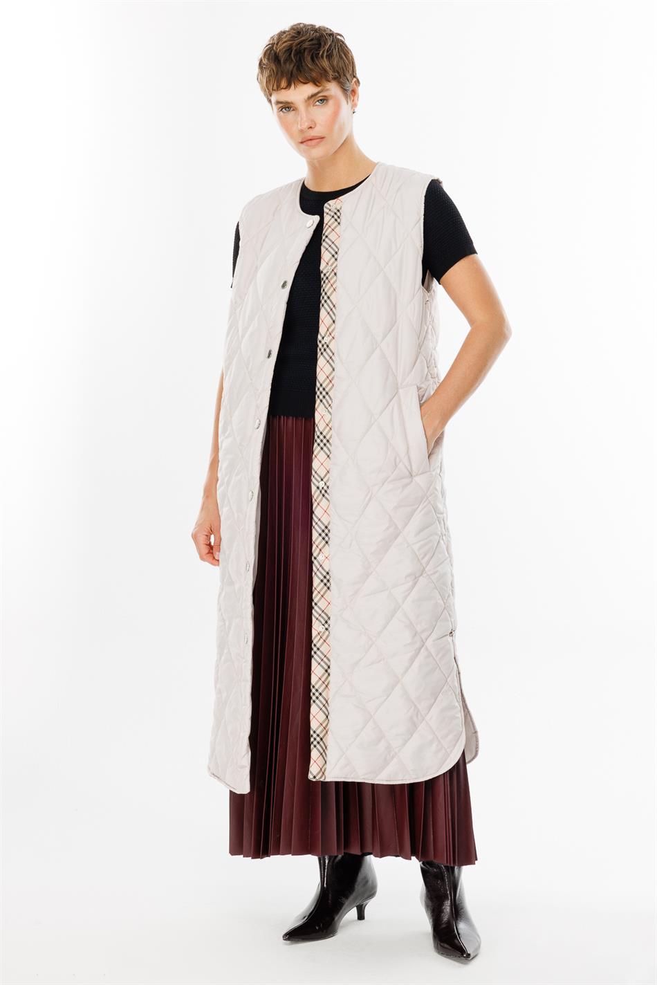 Bütün Dövrlər üçün Unikal 24 Detallı Sırtlı Uzun İdman Jileti - Boz