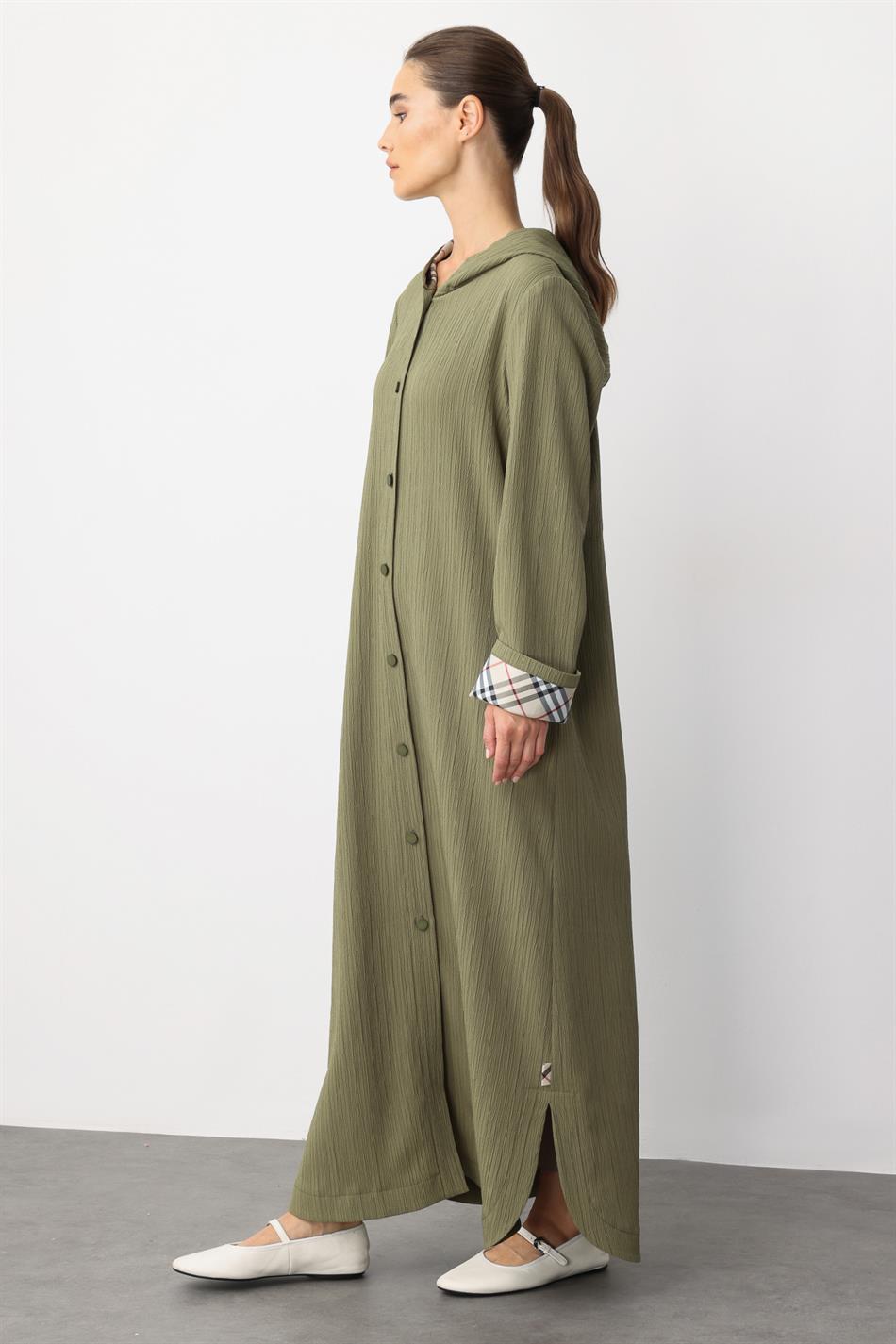 X Garni Sport Dünner, leichter, speziell strukturierter, zeitloser Abaya-Mantel - Khaki