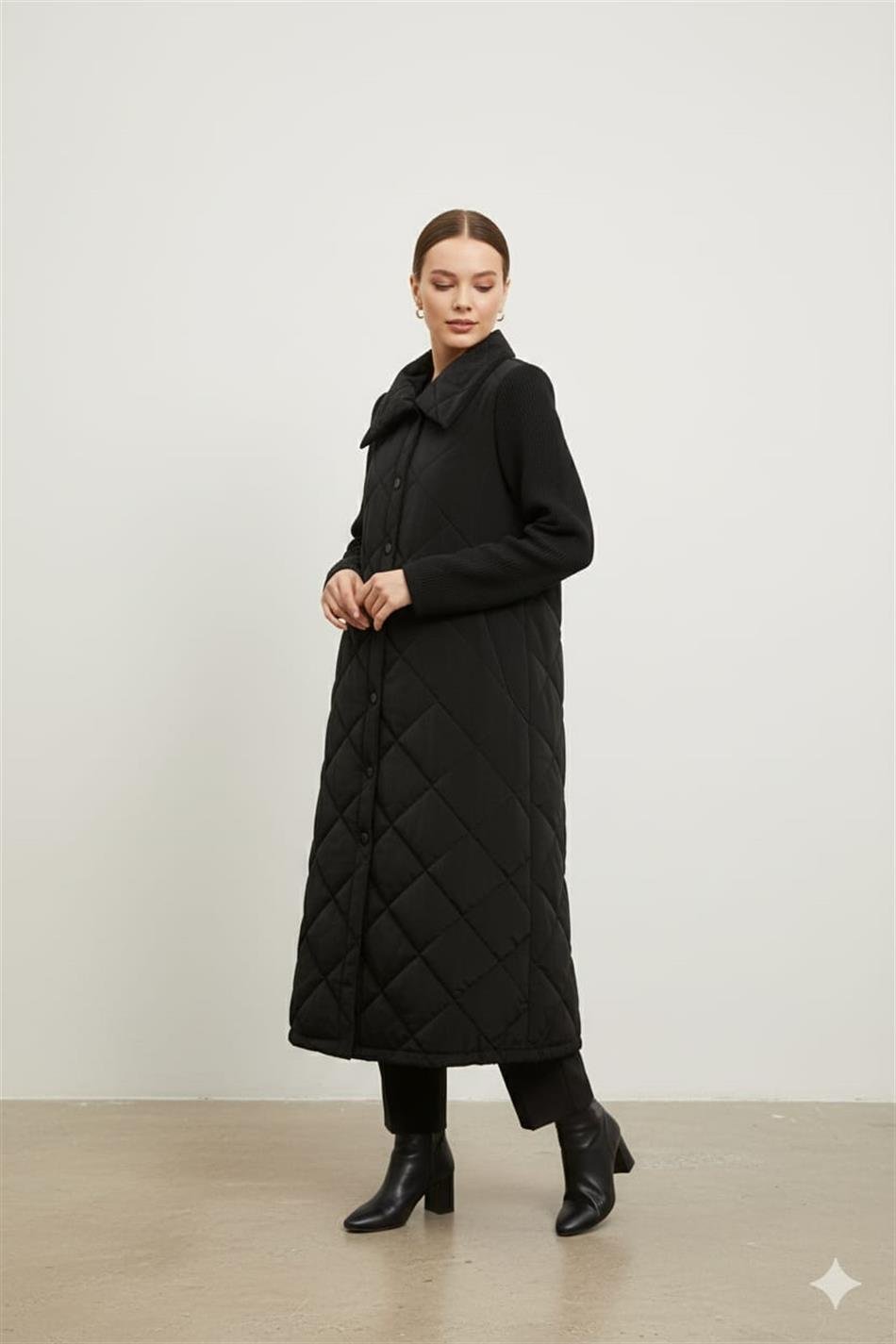 Yüksek Yün İçerikli Kol ve Yan Detaylı Soft Dolgulu Spor Zamansız Manto Kaban-Siyah