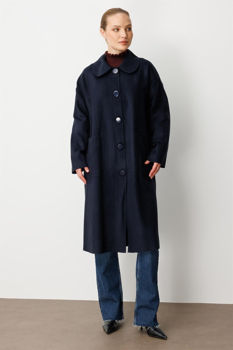 Ungefütterter, konfektionierter Mantel aus speziellem, wollstrukturiertem Polyviskosegewebe – Marineblau