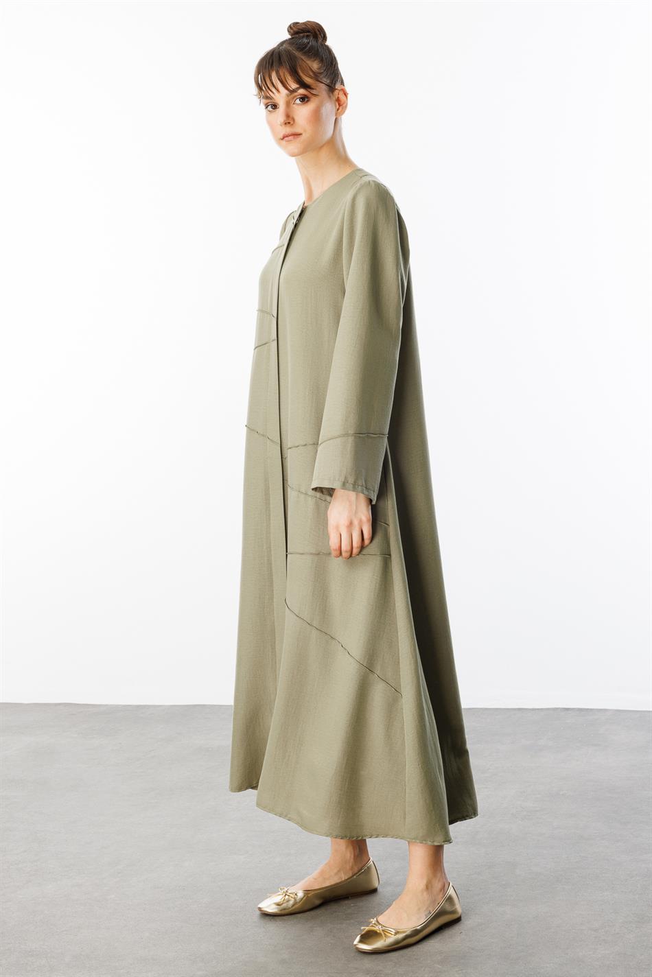 ZV Nervur Aller Stitch Detail Zijdeachtige textuur Tijdloze sportjas/hoes - Khaki