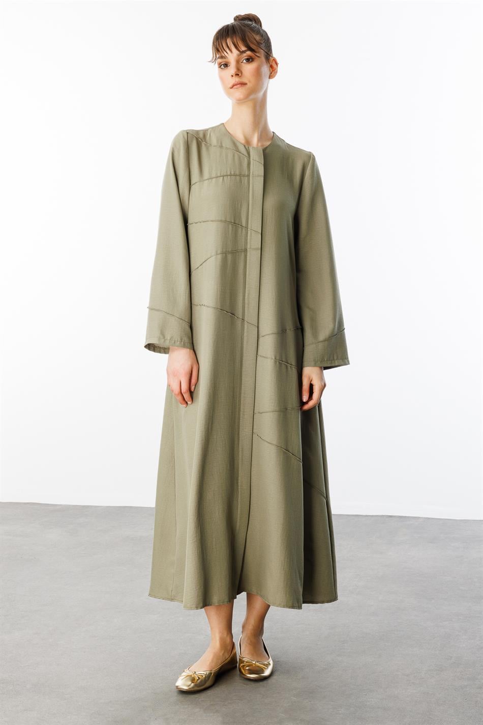 ZV Nervur Aller Stitch Detail Zijdeachtige textuur Tijdloze sportjas/hoes - Khaki