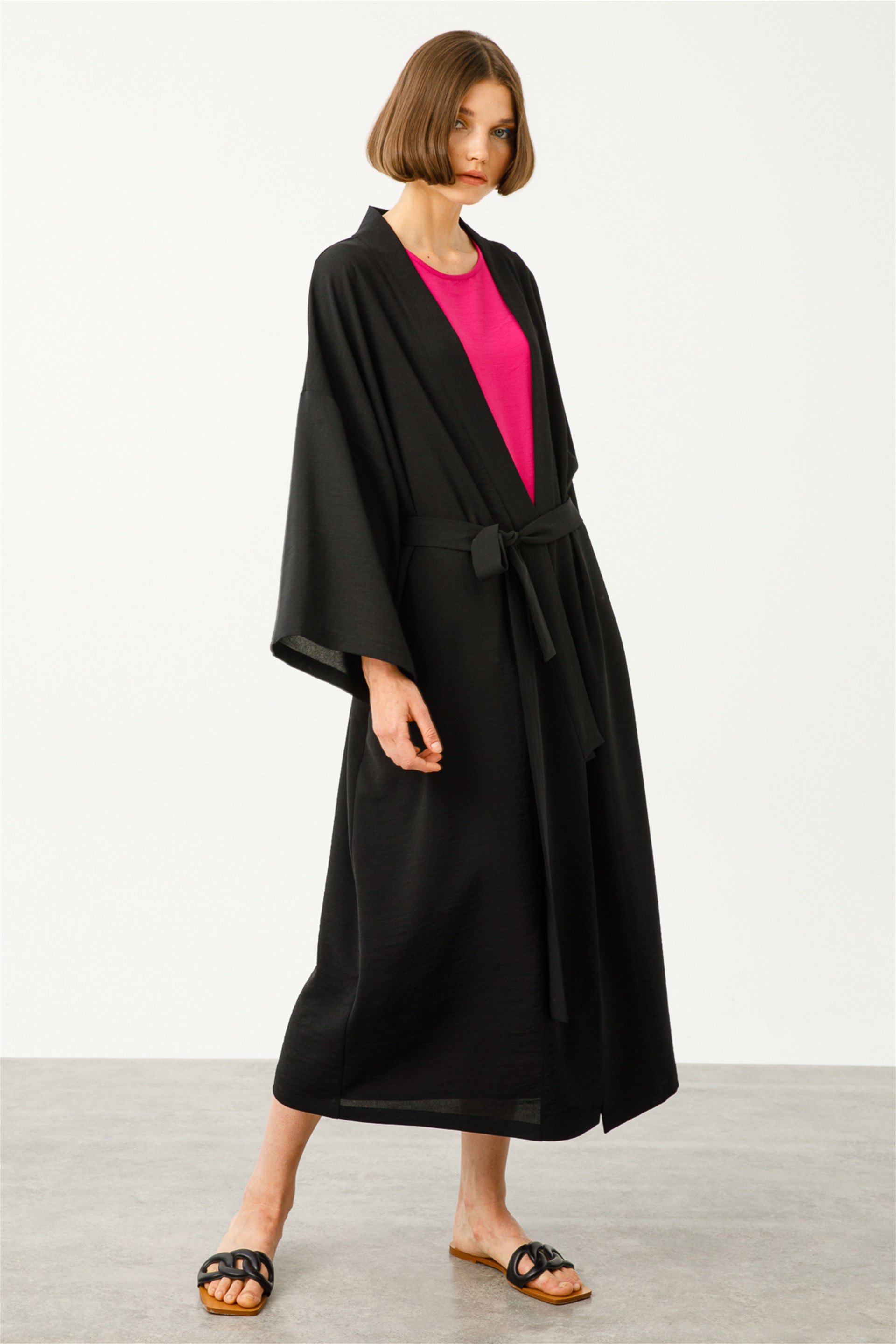 Çok Amaçlı Kullanım Sunan Kimono Ferace-Siyah