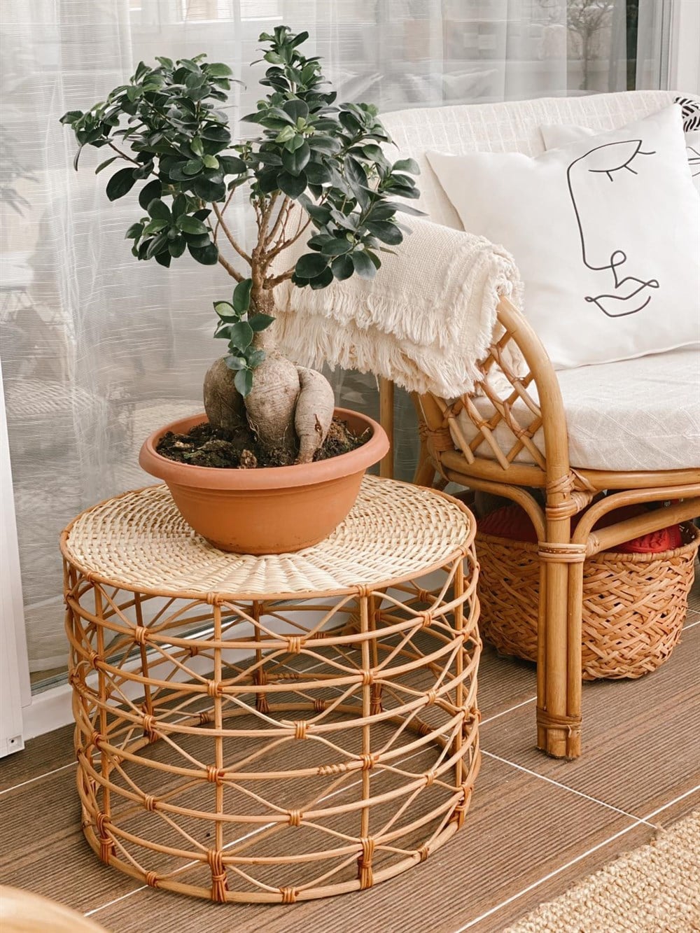 Luna Rattan Sehpa & Sepet