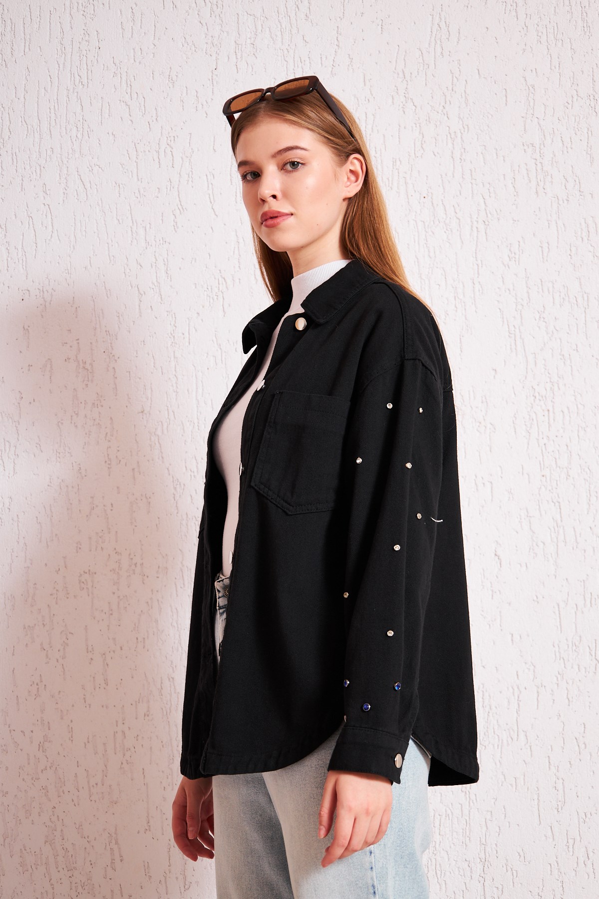 Kolları Taşlı Denim Ceket Siyah