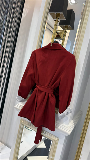 Sarkıt Detay Blazer Ceket