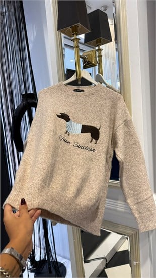 Köpek Figürlü Kazak
