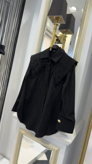 Yaka İşleme Detay Gömlek