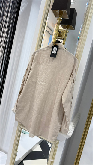 Ön Taş Detay Gömlek