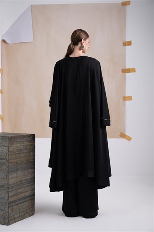 Abaya Ve Kolsuz İçlik Takımı