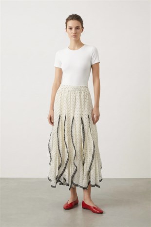 Volan Detay Şifon Etek