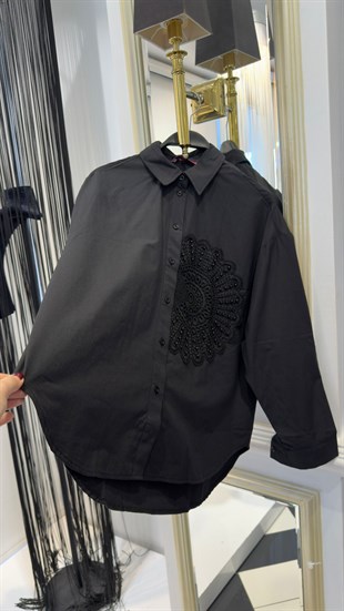 Güpürlü İnci Detay Gömlek