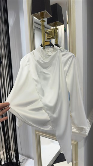 Anvelog Yaka Düğmeli Bluz