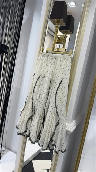 Volan Detay Şifon Etek