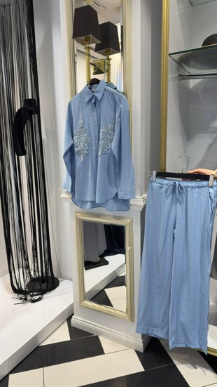 Çiçek İşlemeli Pantolonlu Takım